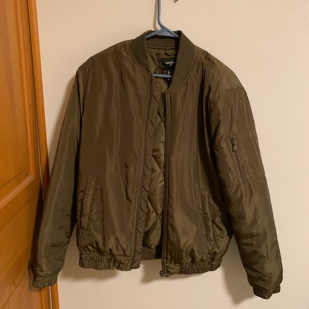 Forever 21 army green puffy bomber jacket